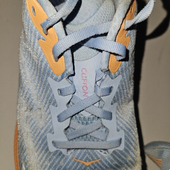 Hoka One Clifton 9 women’s Size 8 D wide 1132211 ABIW airy blue’ Running Shoes - Picture 6 of 7